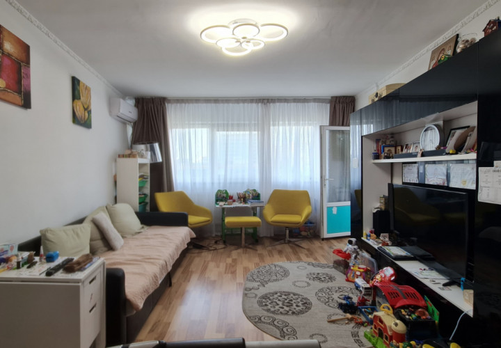 Vanzare | Apartament 2 camere | Plaza Mall