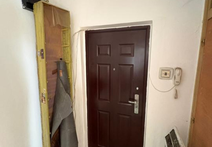 Apartament 3 camere decomandat | Etaj 1 | Obor – Lizeanu | Comision 0%